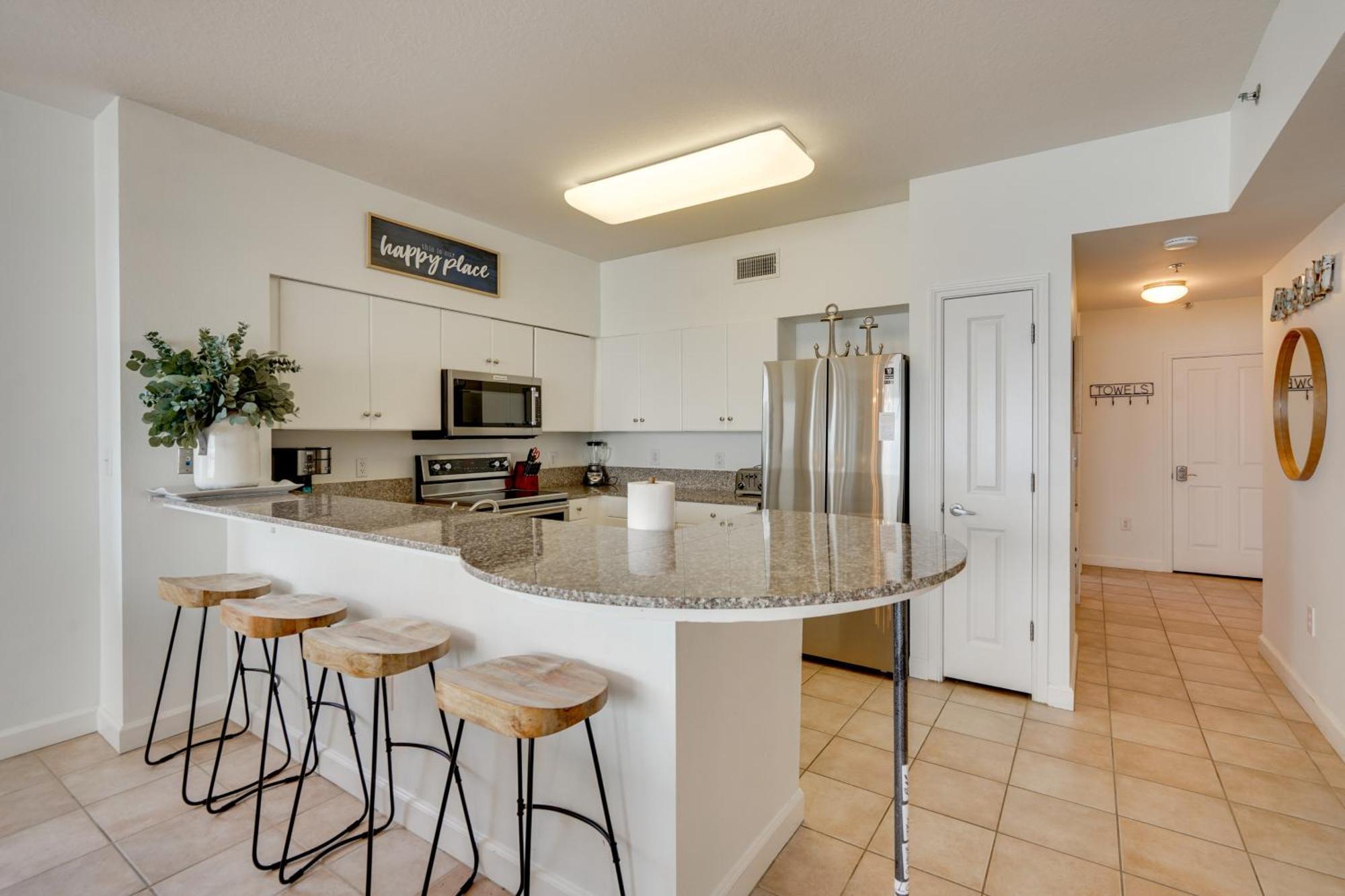 Beachfront Pcb Condo With Ocean View, Pool Access! Panama City Beach Kültér fotó