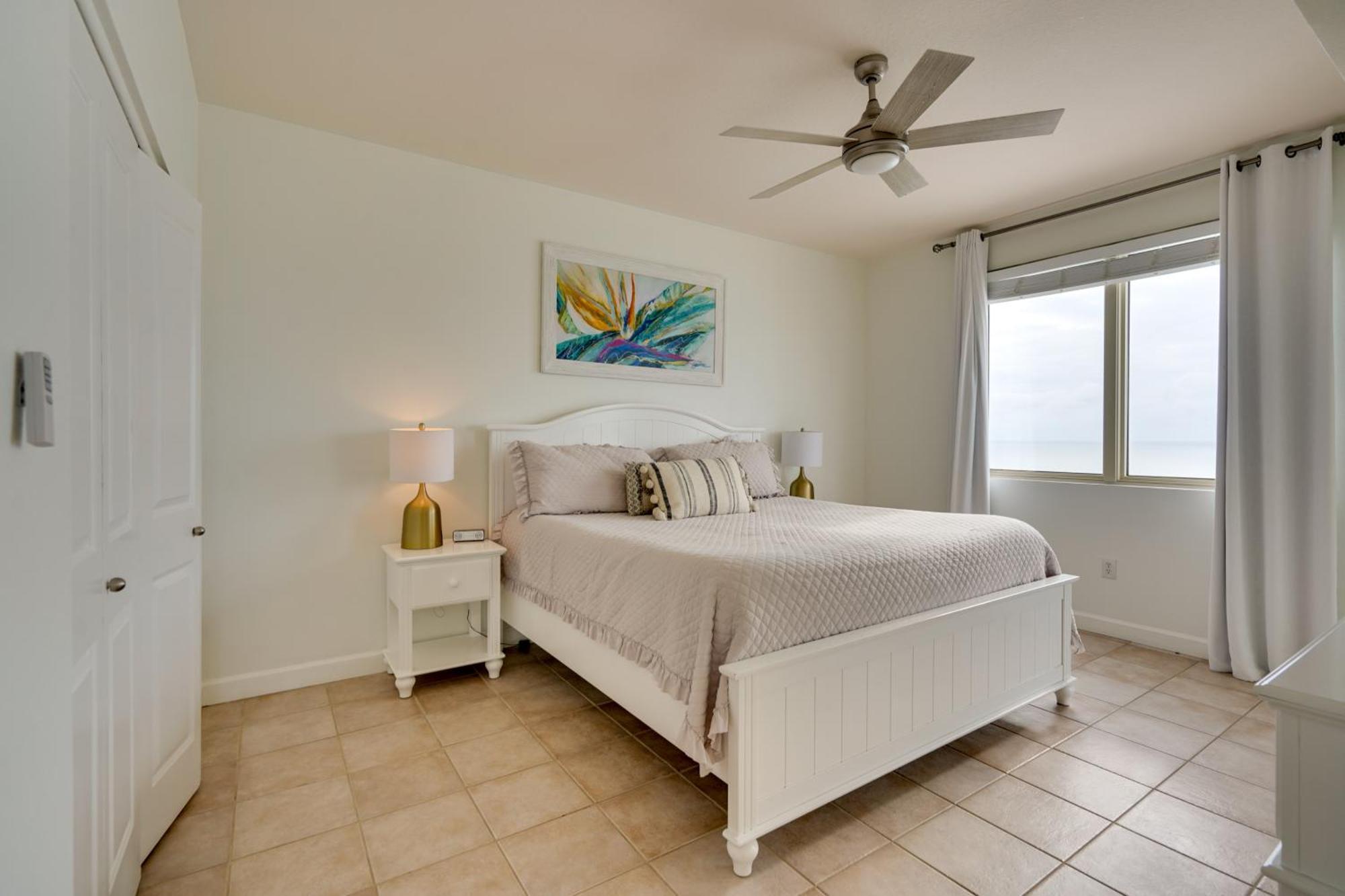 Beachfront Pcb Condo With Ocean View, Pool Access! Panama City Beach Kültér fotó