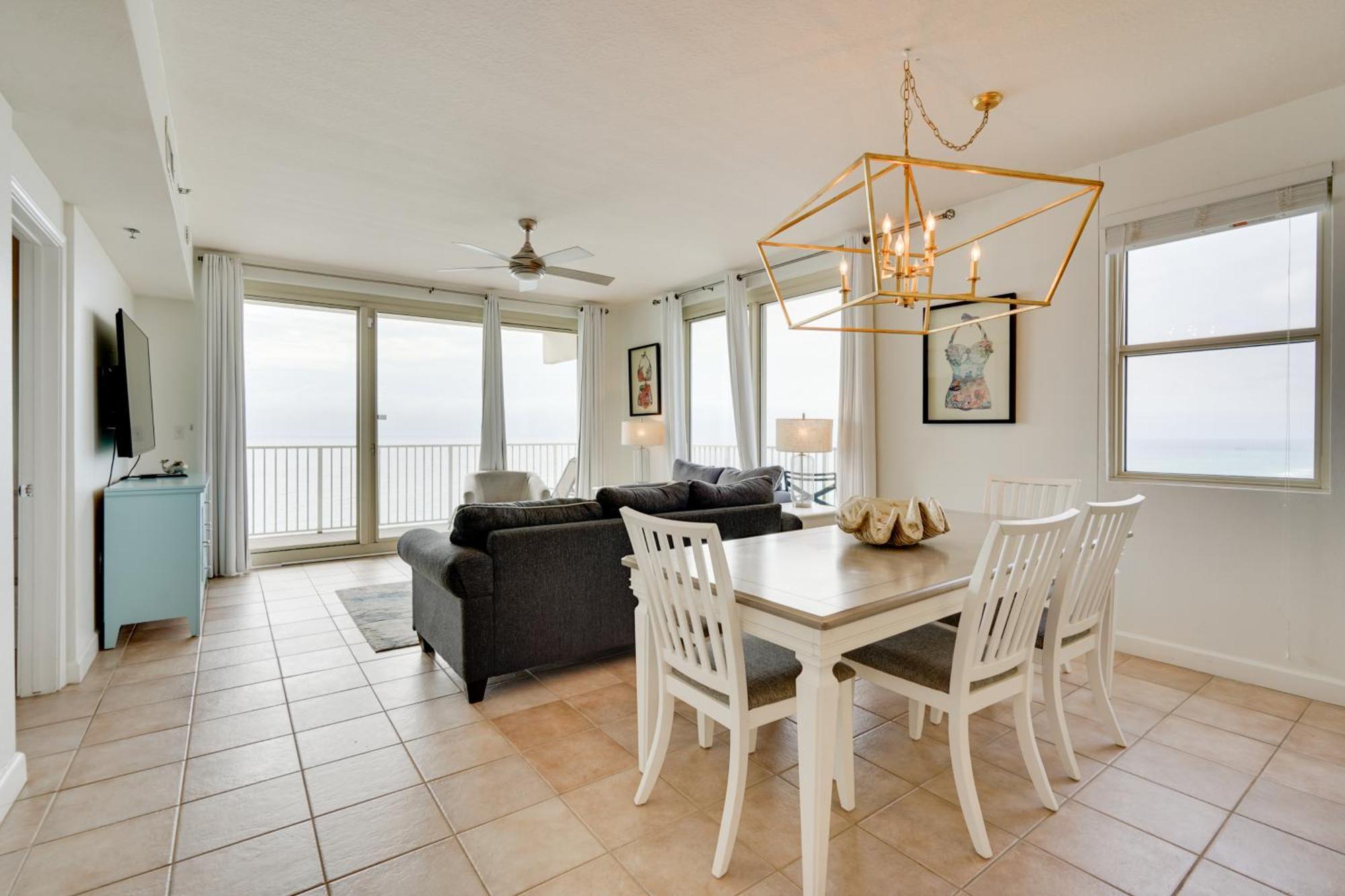 Beachfront Pcb Condo With Ocean View, Pool Access! Panama City Beach Kültér fotó